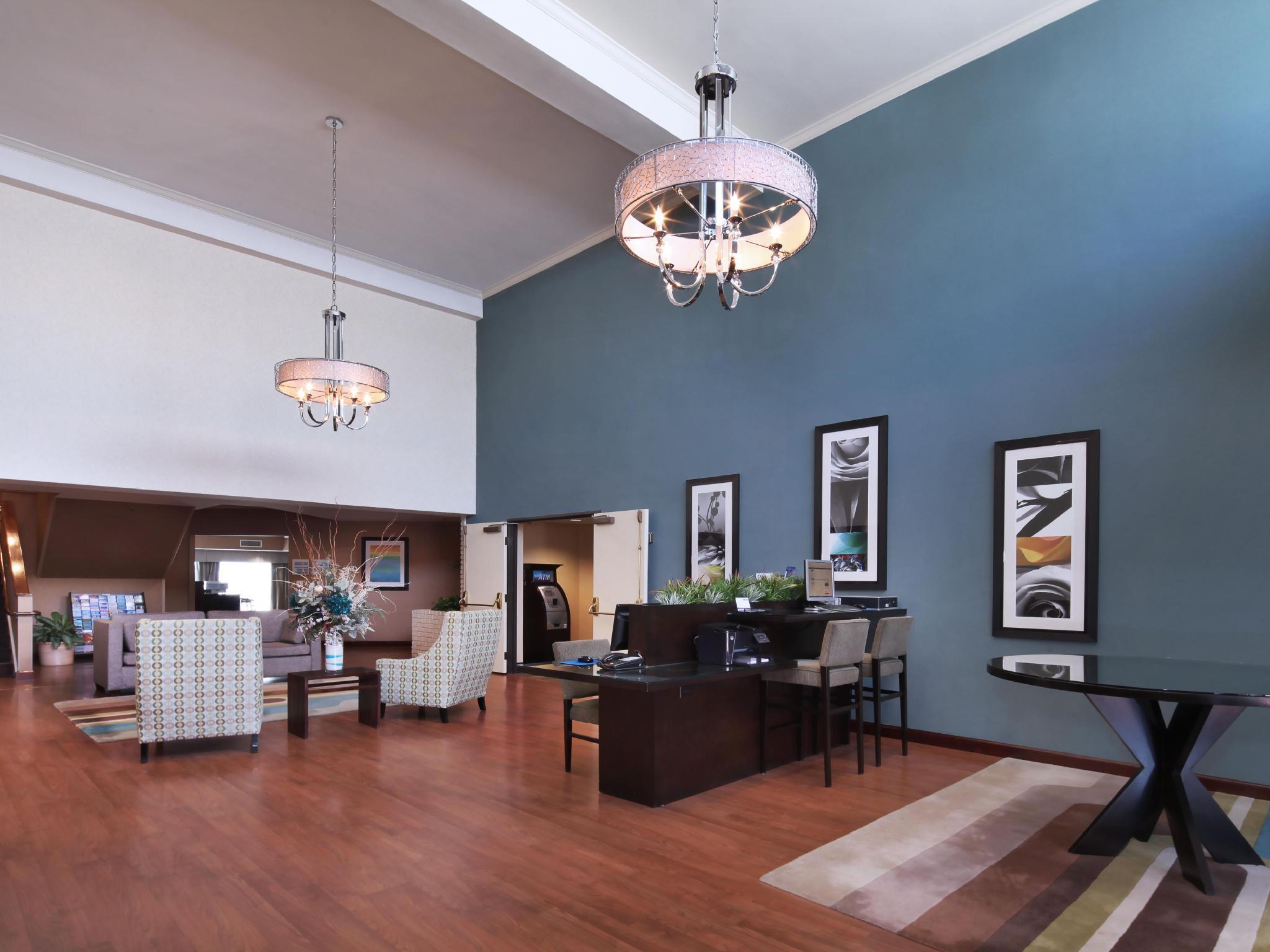 Holiday Inn Express Port Hueneme By Ihg Esterno foto