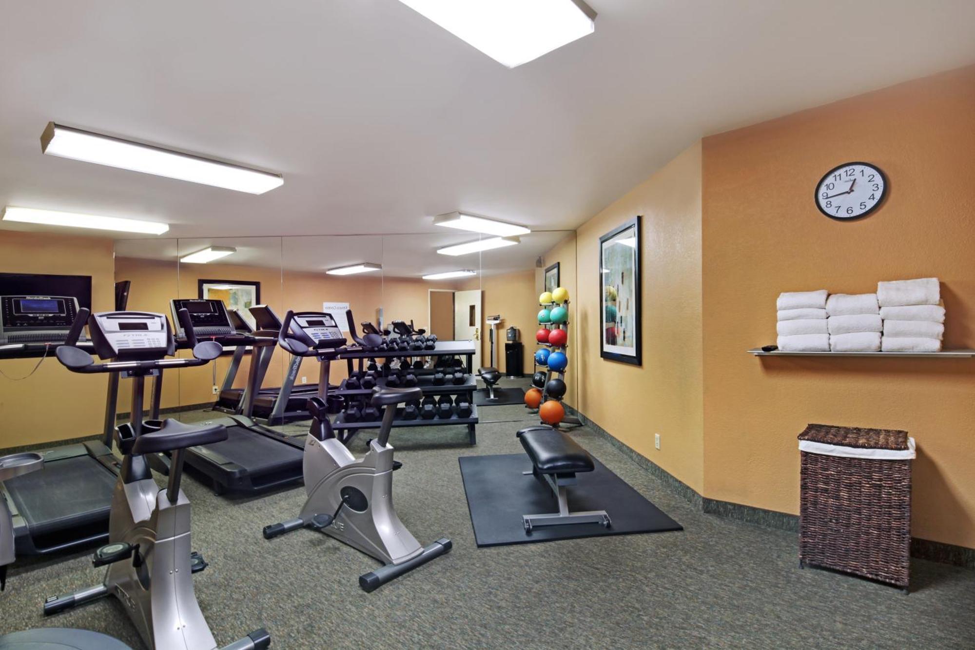 Holiday Inn Express Port Hueneme By Ihg Esterno foto